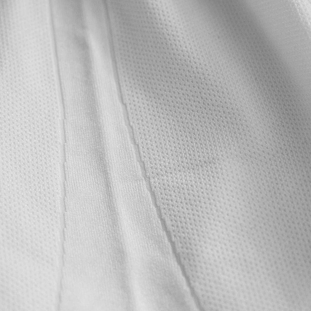 White Sleeveless Baselayer - Image 6