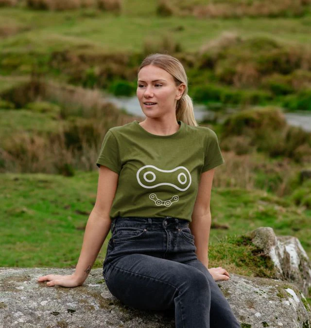 Women's Chainlink T-Shirt - Image 4