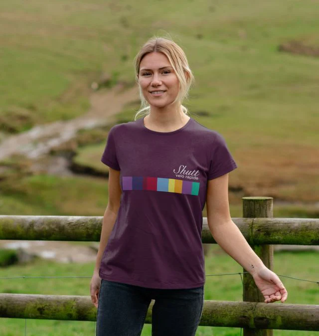 Women's Signature T-Shirt - Image 4